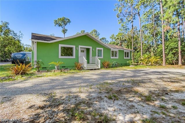 4870 Hawthorn Woods WAY, Naples, FL 34116