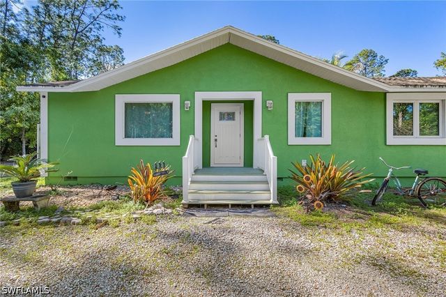 4870 Hawthorn Woods WAY, Naples, FL 34116