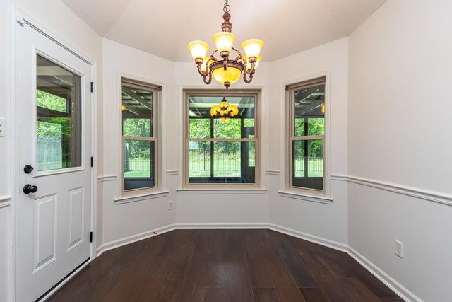 8046 JILLS CREEK DR, Bartlett, TN 38133