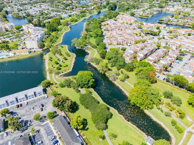 15241 SW 80th St 207, Miami, FL 33193