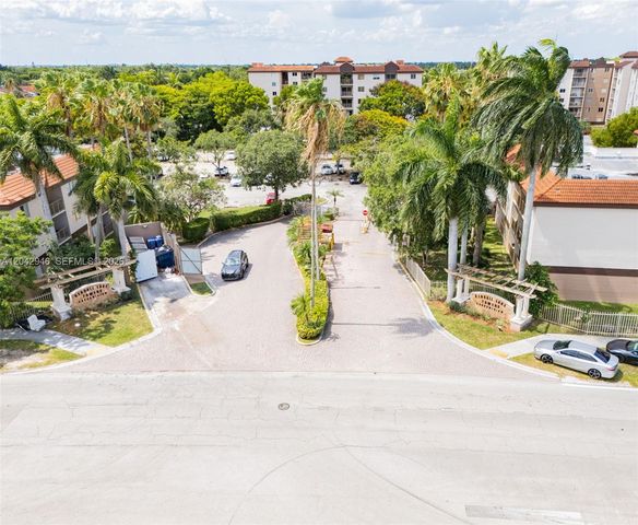 15241 SW 80th St 207, Miami, FL 33193