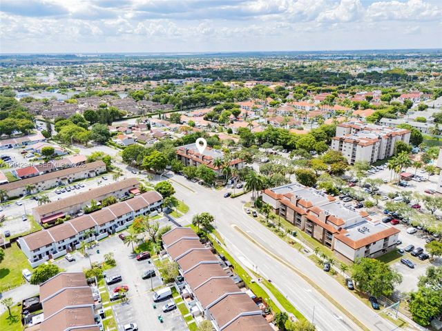 15241 SW 80th St 207, Miami, FL 33193