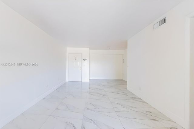 15241 SW 80th St 207, Miami, FL 33193