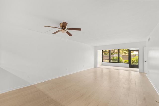 1600 NE Dixie Highway, Jensen Beach, FL 34957
