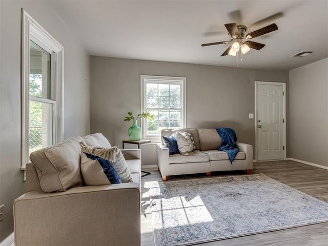 511 N Key Boulevard, Midwest City, OK 73110