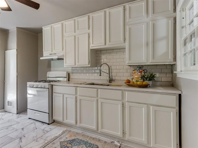 511 N Key Boulevard, Midwest City, OK 73110