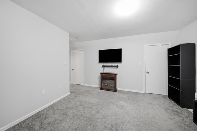 111 Cambridge St B, Lawrence, MA 01843
