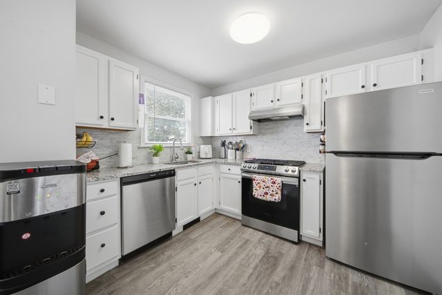 111 Cambridge St B, Lawrence, MA 01843