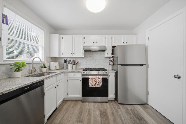 111 Cambridge St B, Lawrence, MA 01843
