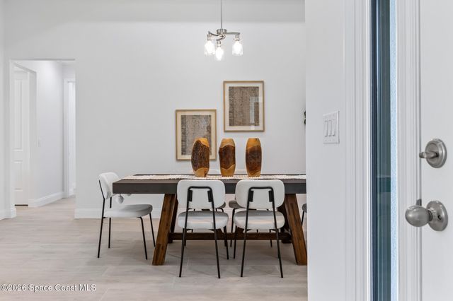 420 Di Lido Street NE, Palm Bay, FL 32907