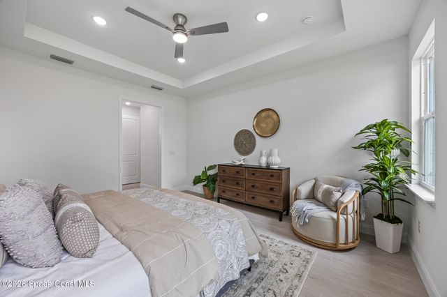 420 Di Lido Street NE, Palm Bay, FL 32907