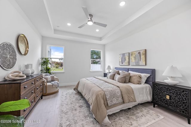 420 Di Lido Street NE, Palm Bay, FL 32907