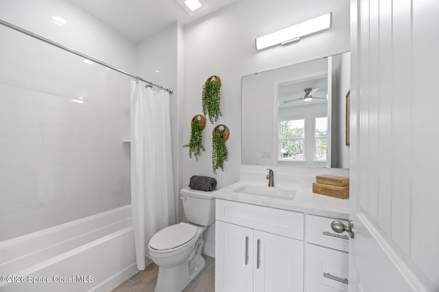 420 Di Lido Street NE, Palm Bay, FL 32907