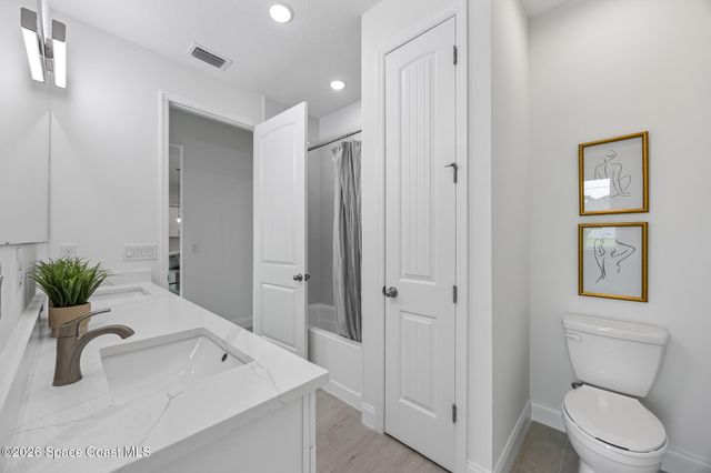 420 Di Lido Street NE, Palm Bay, FL 32907