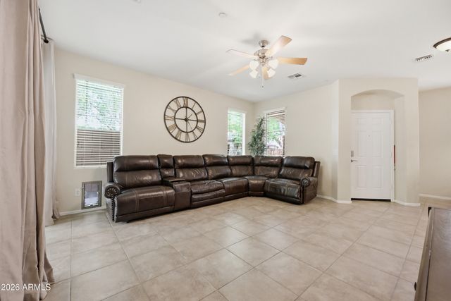 2454 E VERMONT Drive, Gilbert, AZ 85295