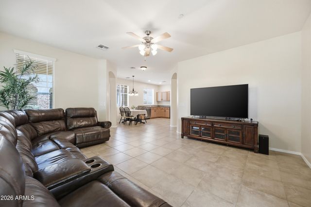 2454 E VERMONT Drive, Gilbert, AZ 85295