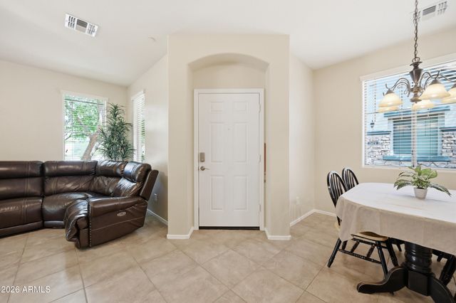 2454 E VERMONT Drive, Gilbert, AZ 85295