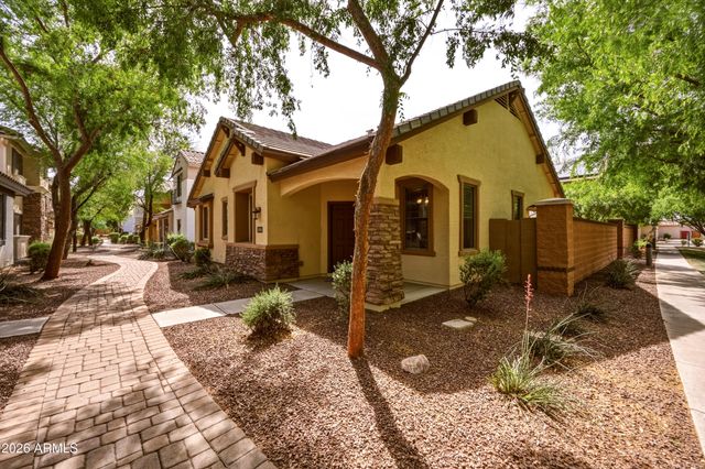 2454 E VERMONT Drive, Gilbert, AZ 85295