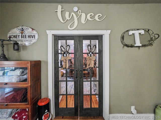 417 S State Avenue, Tahlequah, OK 74464
