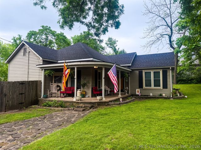 417 S State Avenue, Tahlequah, OK 74464