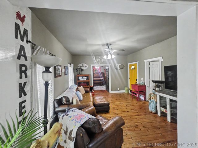 417 S State Avenue, Tahlequah, OK 74464