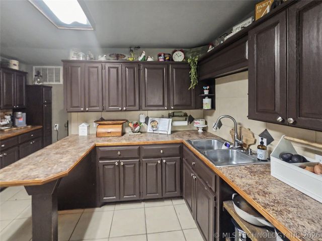 417 S State Avenue, Tahlequah, OK 74464