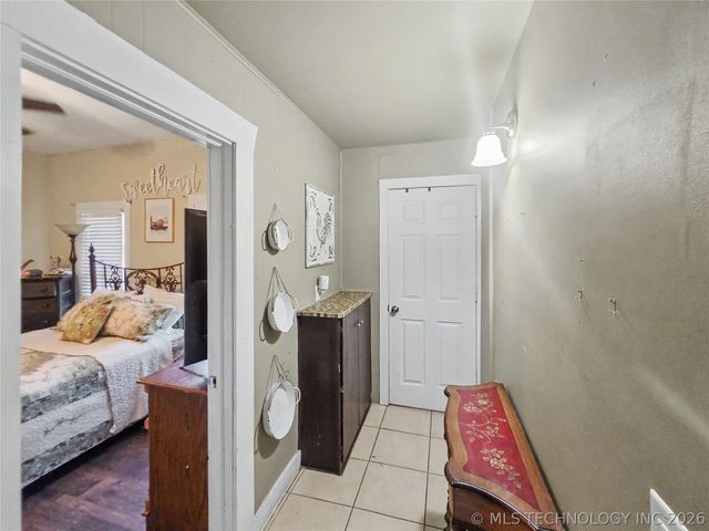 417 S State Avenue, Tahlequah, OK 74464