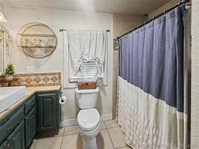417 S State Avenue, Tahlequah, OK 74464