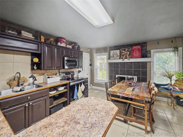 417 S State Avenue, Tahlequah, OK 74464