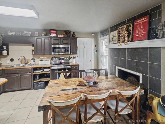 417 S State Avenue, Tahlequah, OK 74464
