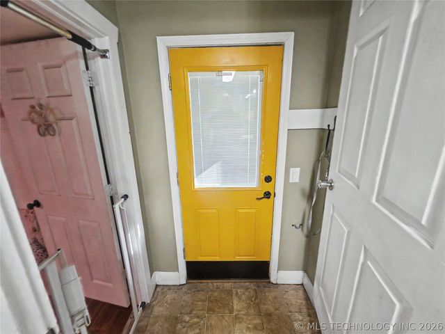 417 S State Avenue, Tahlequah, OK 74464