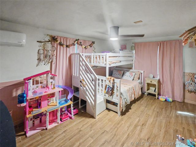 417 S State Avenue, Tahlequah, OK 74464