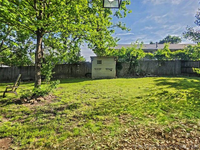 417 S State Avenue, Tahlequah, OK 74464