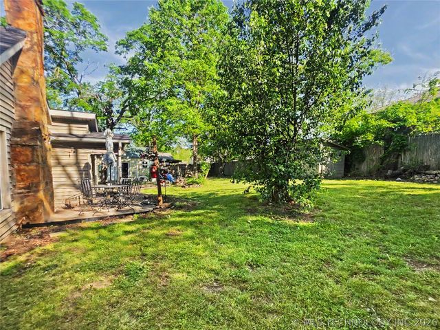 417 S State Avenue, Tahlequah, OK 74464
