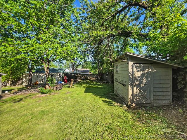 417 S State Avenue, Tahlequah, OK 74464