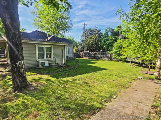417 S State Avenue, Tahlequah, OK 74464