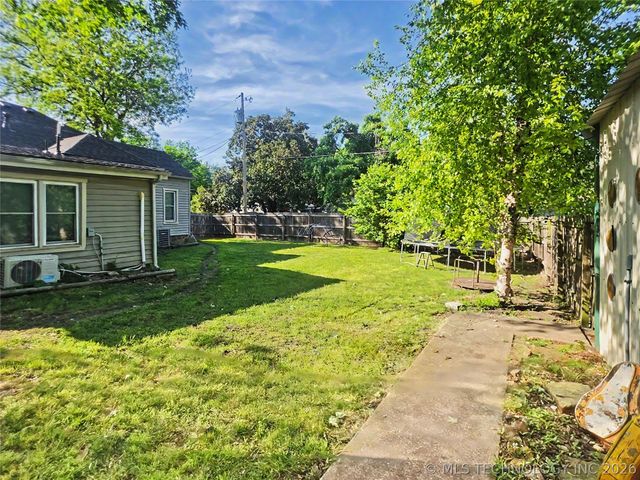 417 S State Avenue, Tahlequah, OK 74464