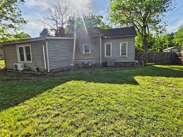 417 S State Avenue, Tahlequah, OK 74464