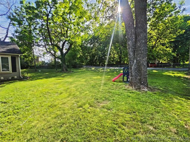417 S State Avenue, Tahlequah, OK 74464