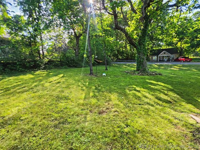 417 S State Avenue, Tahlequah, OK 74464