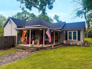 417 S State Avenue, Tahlequah, OK 74464