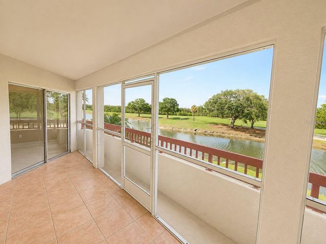 2323 FEATHER SOUND DRIVE 205, Clearwater, FL 33762
