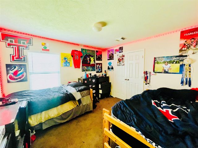 5018 Mossy Bridge Drive, Spring, TX 77379