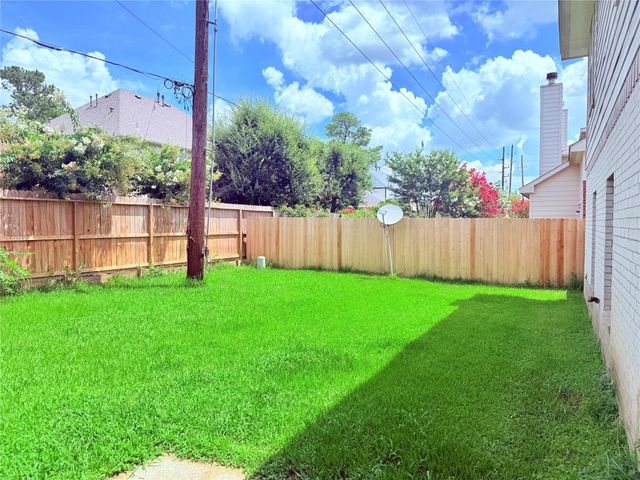 5018 Mossy Bridge Drive, Spring, TX 77379