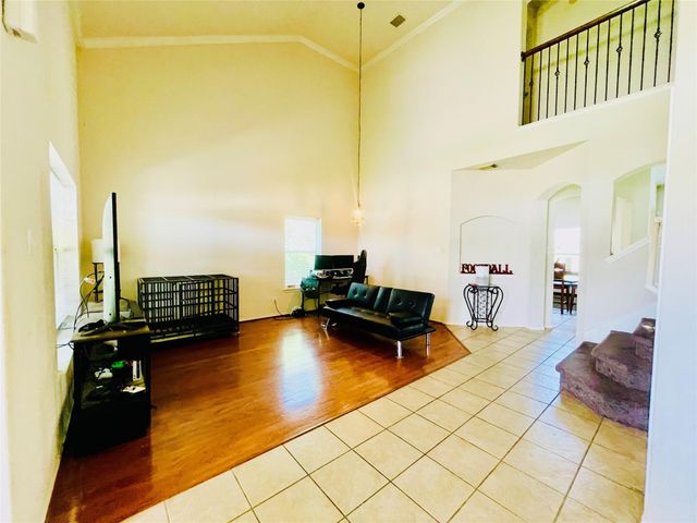 5018 Mossy Bridge Drive, Spring, TX 77379