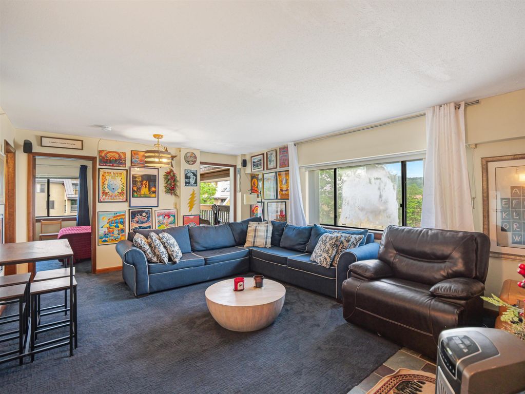 135 E Mountain Rd Unit 1G6, Killington, VT 05751