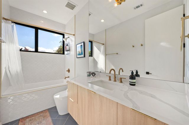 4717 Mount Vernon DR A, Austin, TX 78745