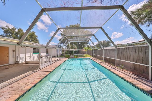 3908 W WALLACE AVENUE, Tampa, FL 33611