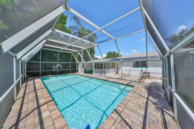 3908 W WALLACE AVENUE, Tampa, FL 33611