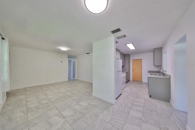 3908 W WALLACE AVENUE, Tampa, FL 33611